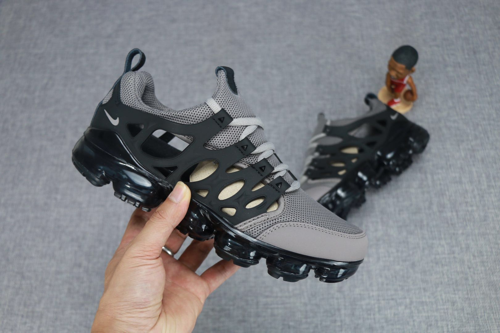 2019 Nike Air VaporMax Hollow Grey Black Shoes